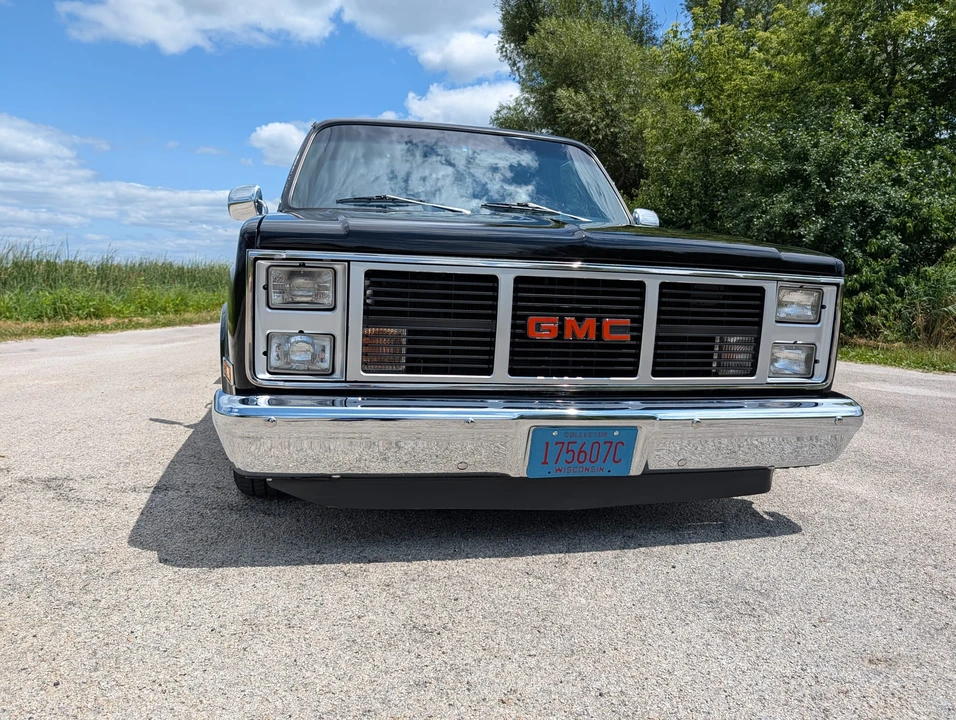 1987 GMC C/K 3rd Gen - Image 2 of 31