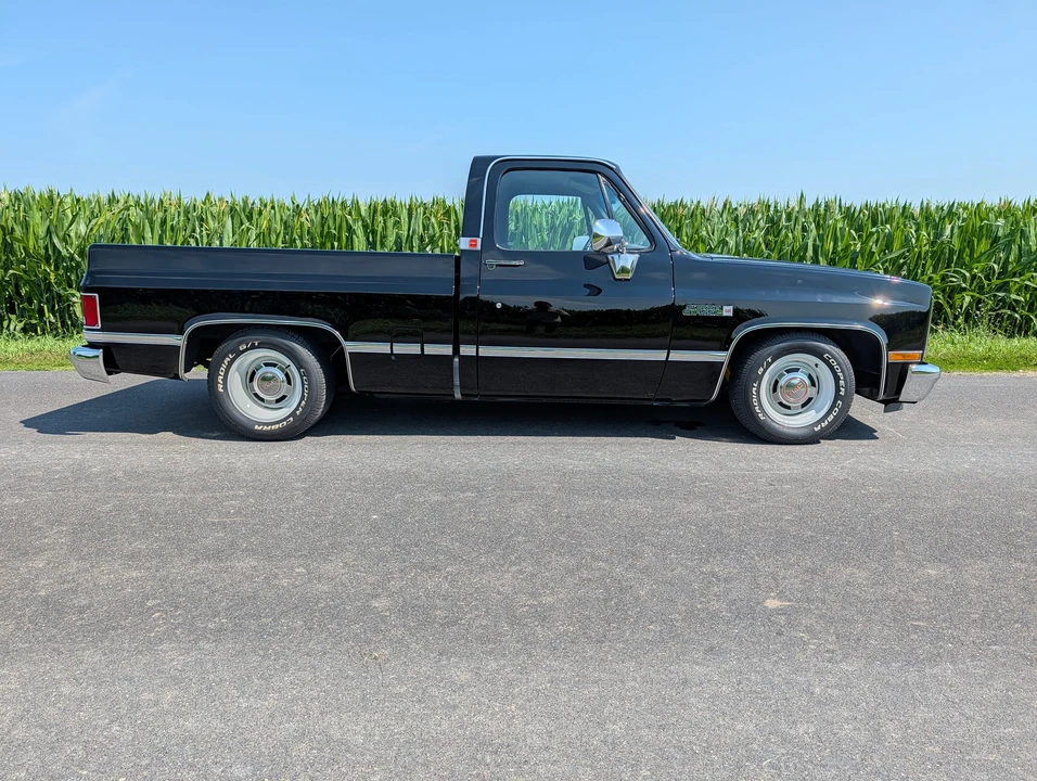 1987 GMC C/K 3rd Gen - Image 10 of 31