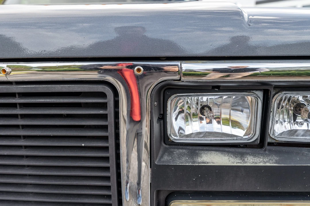1990 GMC Suburban 7th Gen - Image 22 of 31