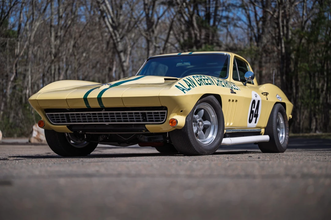 1966 Chevrolet Corvette C2 - Image 10 of 31