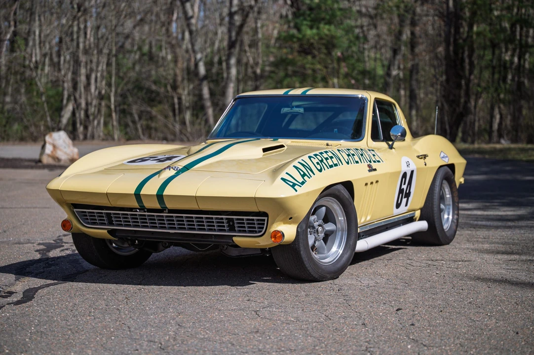 1966 Chevrolet Corvette C2 - Image 11 of 31
