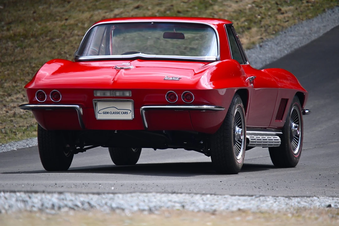 1967 Chevrolet Corvette C2 - Image 11 of 31