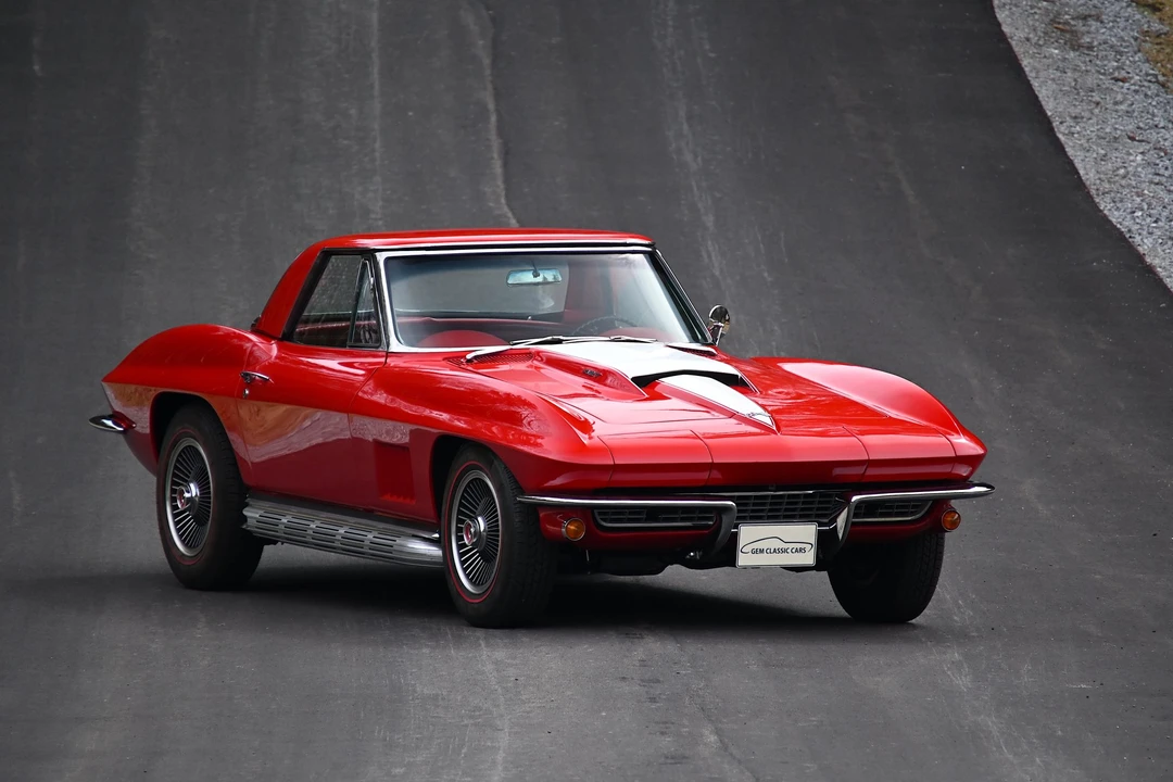 1967 Chevrolet Corvette C2 - Image 19 of 31