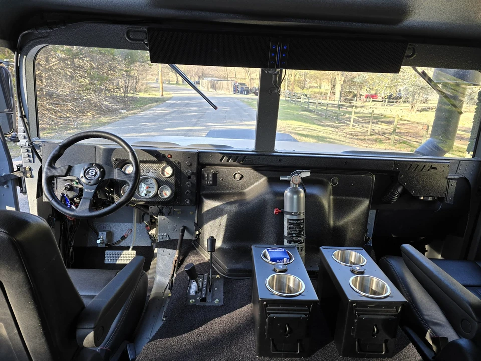 1992 Hummer HMMWV - Image 30 of 31