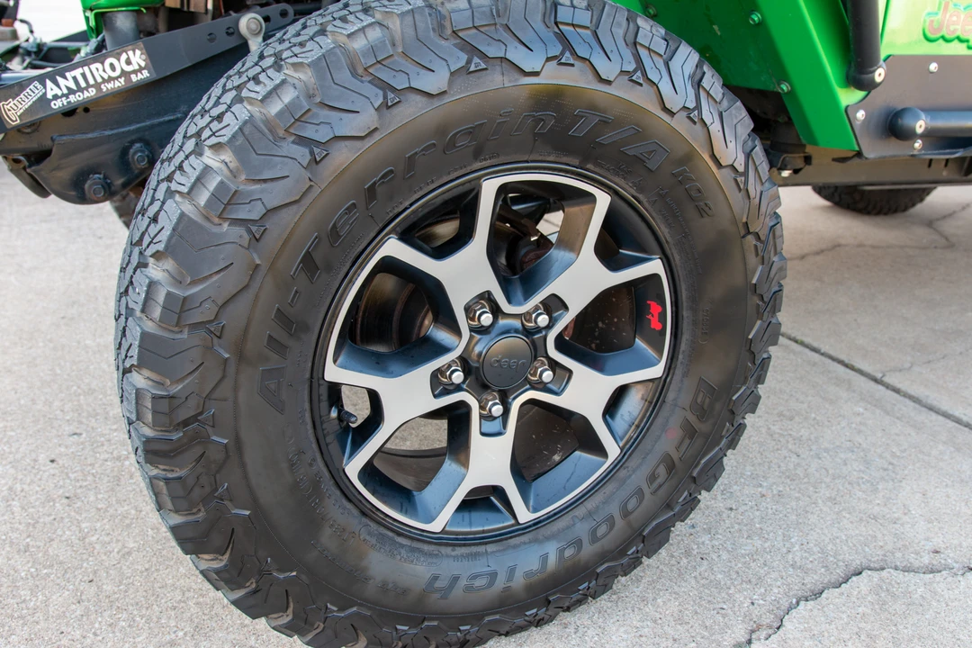 2004 Jeep TJ Wrangler - Image 29 of 31