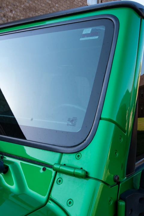 2004 Jeep TJ Wrangler - Image 28 of 31