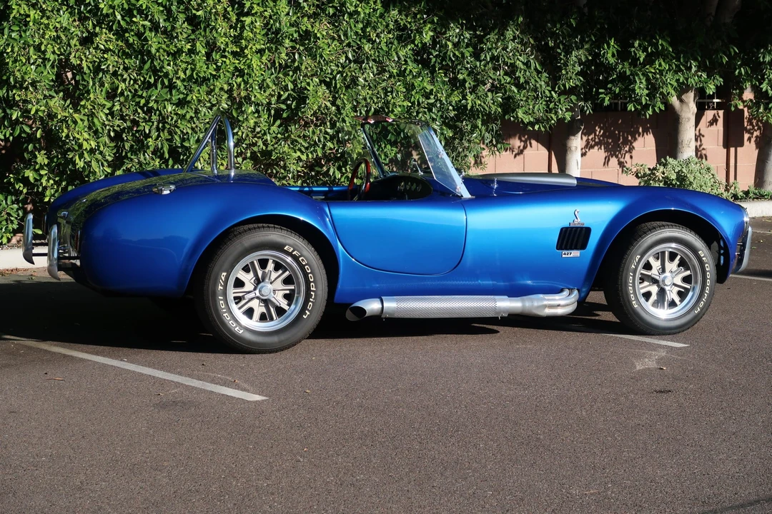 Shelby Cobra Replica - Image 14 of 31