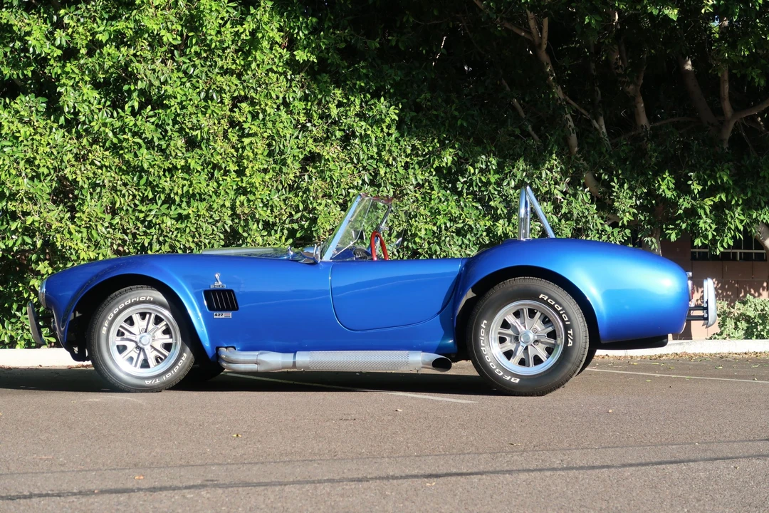 Shelby Cobra Replica - Image 3 of 31