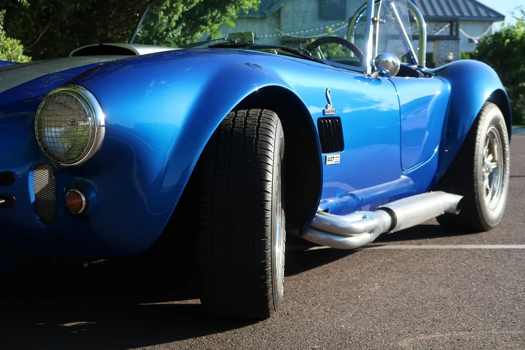 Shelby Cobra Replica - Image 21 of 31