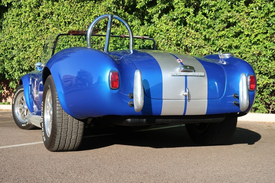 Shelby Cobra Replica - Image 12 of 31