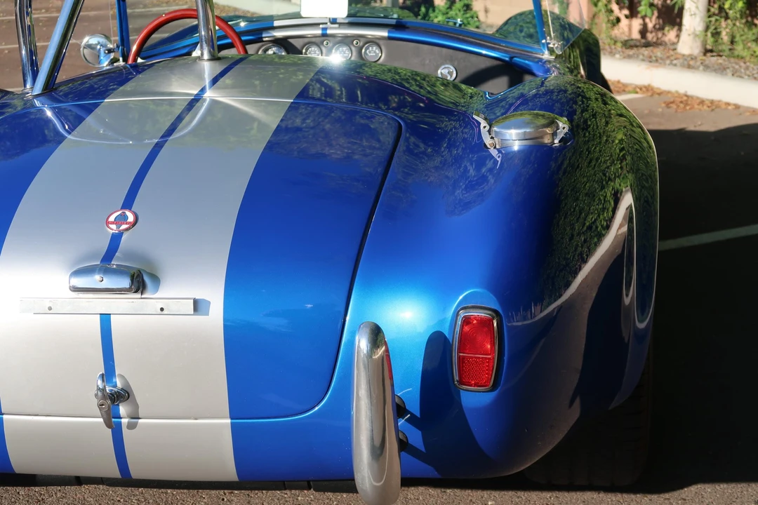Shelby Cobra Replica - Image 31 of 31
