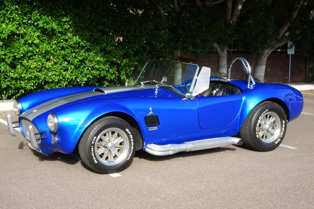 Shelby Cobra Replica - Image 2 of 31