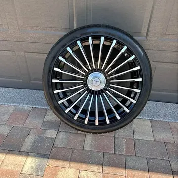 Mercedes GLS 63 AMG LARTE Design Forged 24" Wheels and Tires