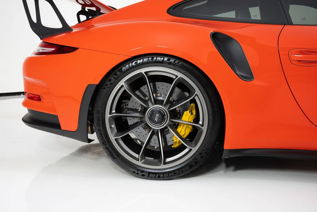 2016 Porsche 991 GT3 RS - Image 11 of 31