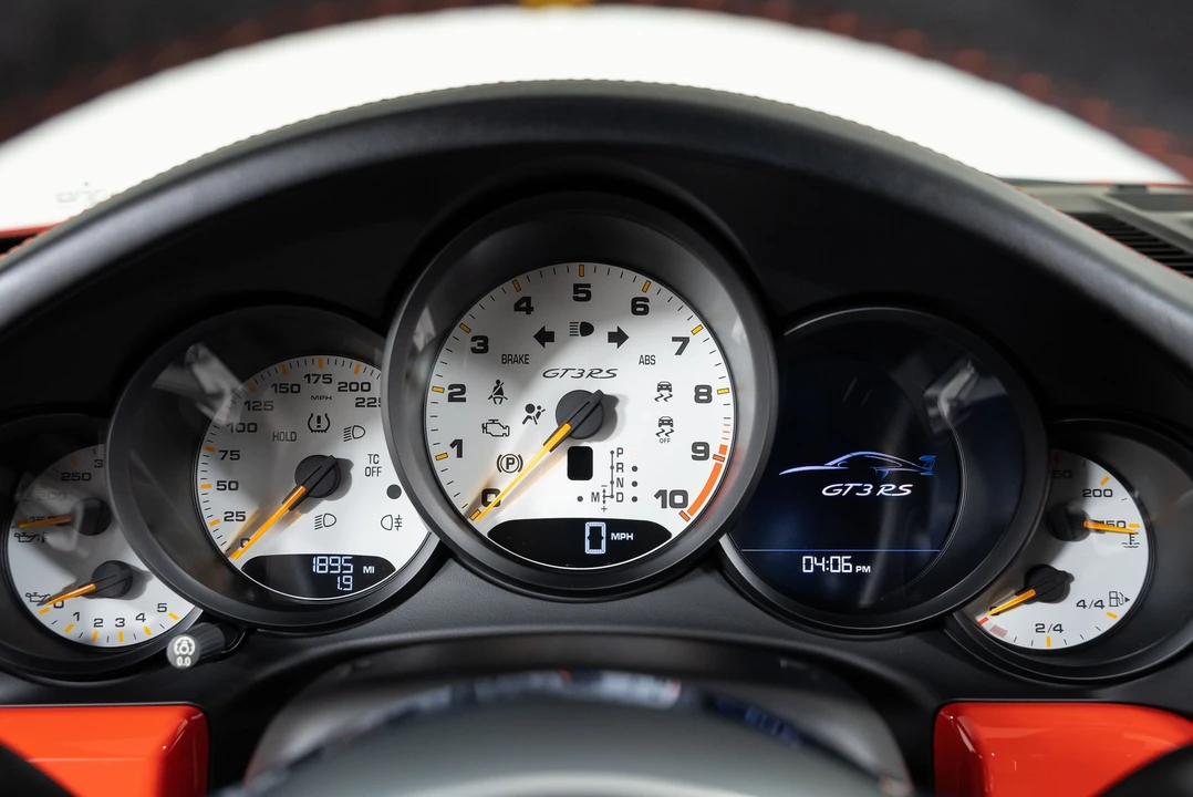 2016 Porsche 991 GT3 RS - Image 18 of 31