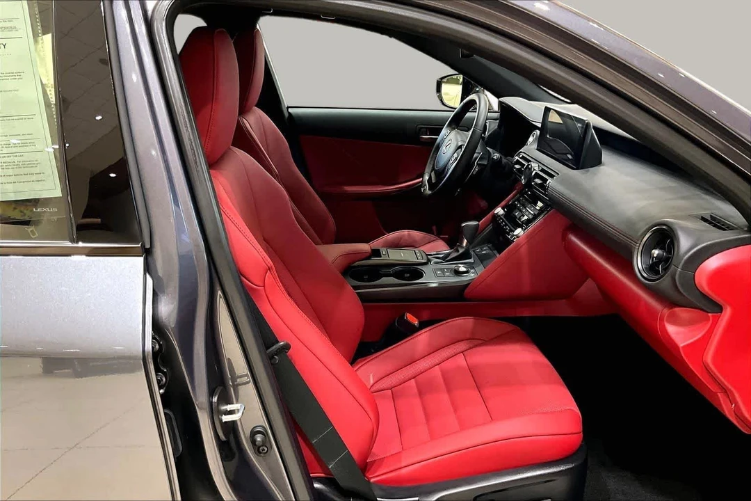 2023 Lexus IS 3rd Gen - Image 8 of 31