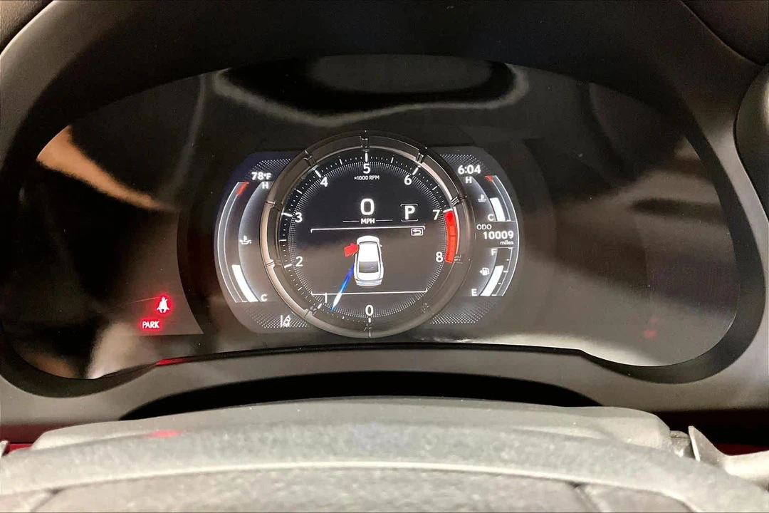 2023 Lexus IS 3rd Gen - Image 24 of 31