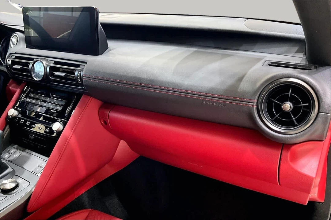 2023 Lexus IS 3rd Gen - Image 17 of 31