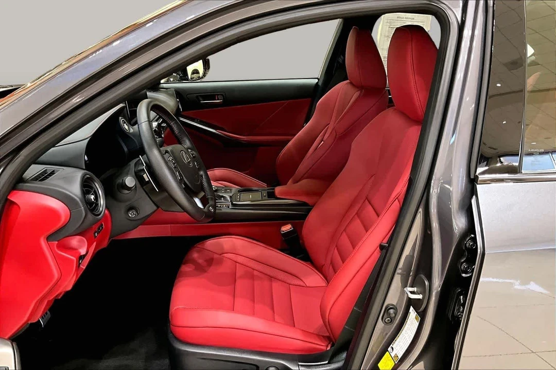2023 Lexus IS 3rd Gen - Image 7 of 31