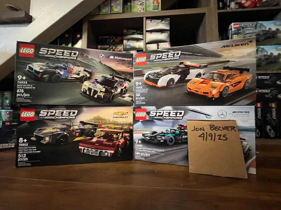 Parts & Memorabilia Scale Models - Image 2 of 2