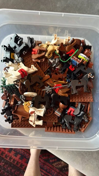Parts & Memorabilia Scale Models - Image 5 of 9