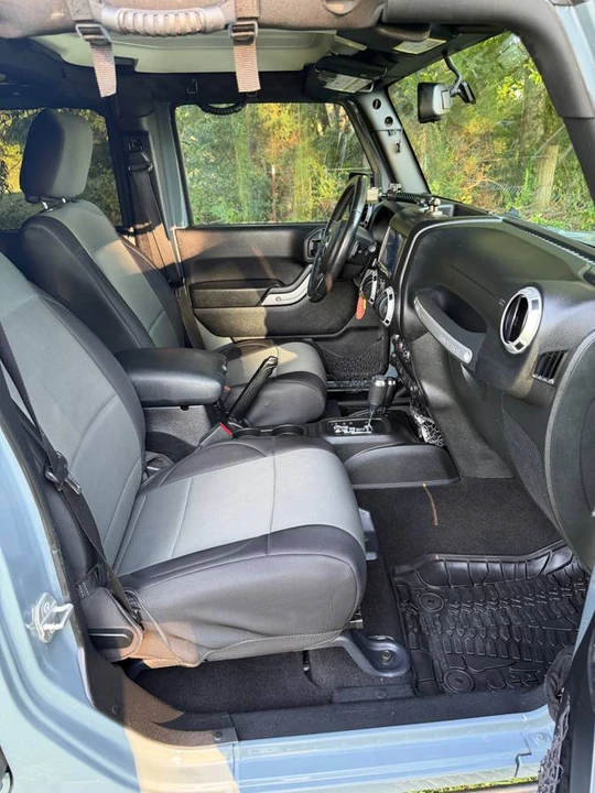 2015 Jeep JK Wrangler - Image 8 of 23