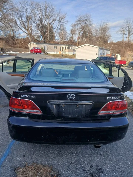 2005 Lexus ES 4th Gen - Image 7 of 8