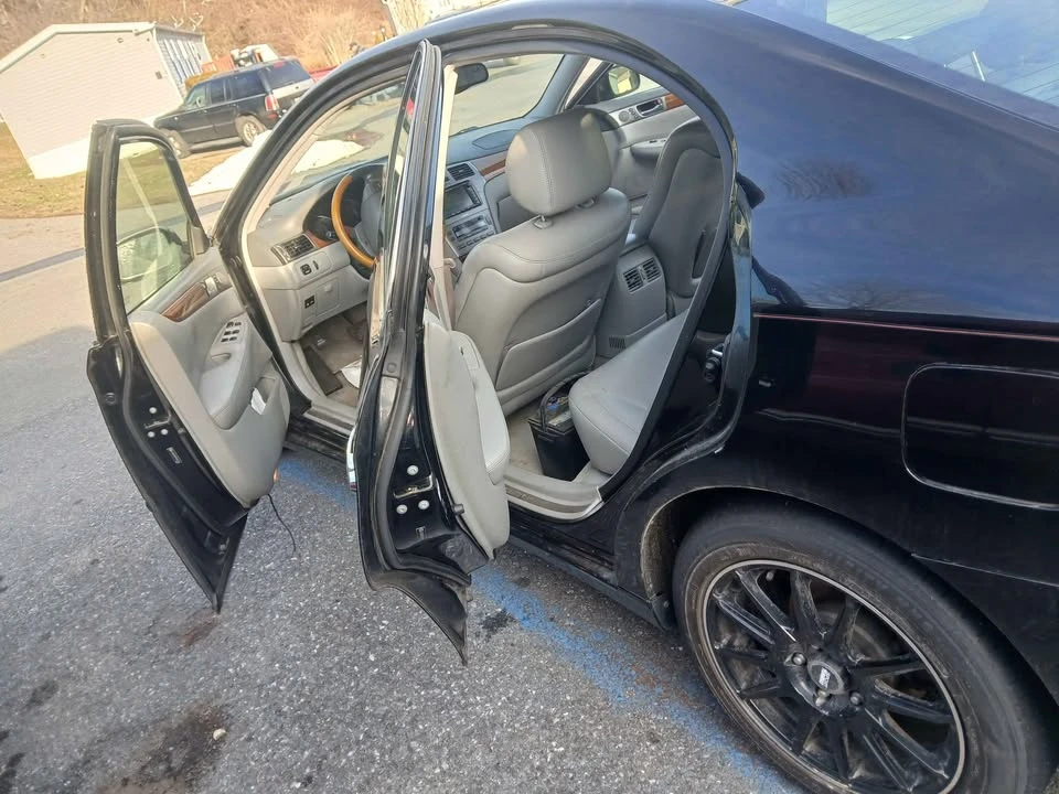 2005 Lexus ES 4th Gen - Image 6 of 8