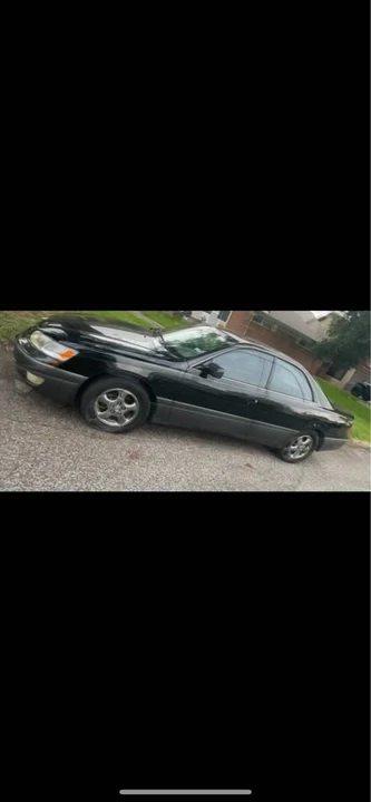 1999 Lexus ES 3rd Gen - Image 2 of 3