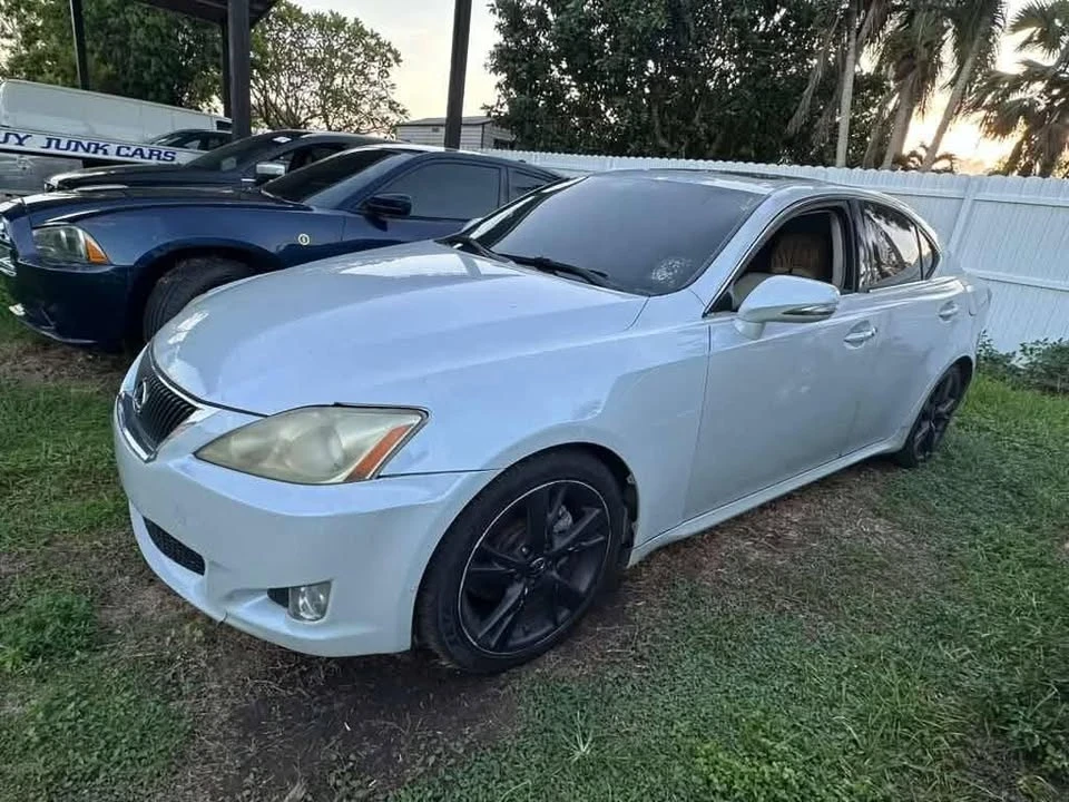 2010 Lexus IS 2nd Gen - Image 3 of 6