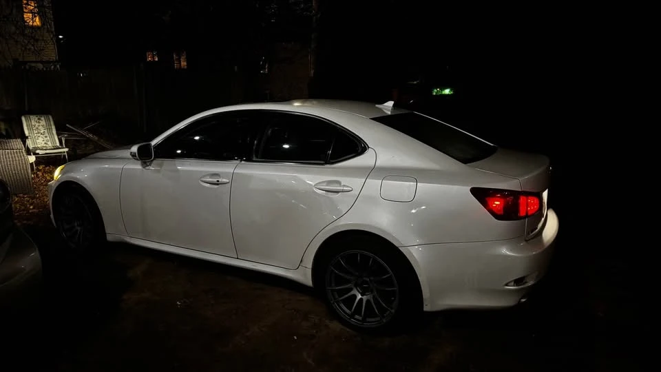 2010 Lexus IS 2nd Gen - Image 4 of 5