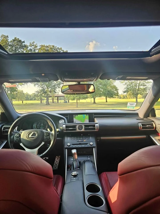 2016 Lexus IS 3rd Gen - Image 7 of 9