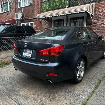 Lexus IS250