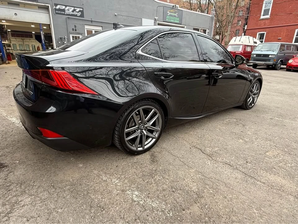 2020 Lexus IS 3rd Gen - Image 6 of 10