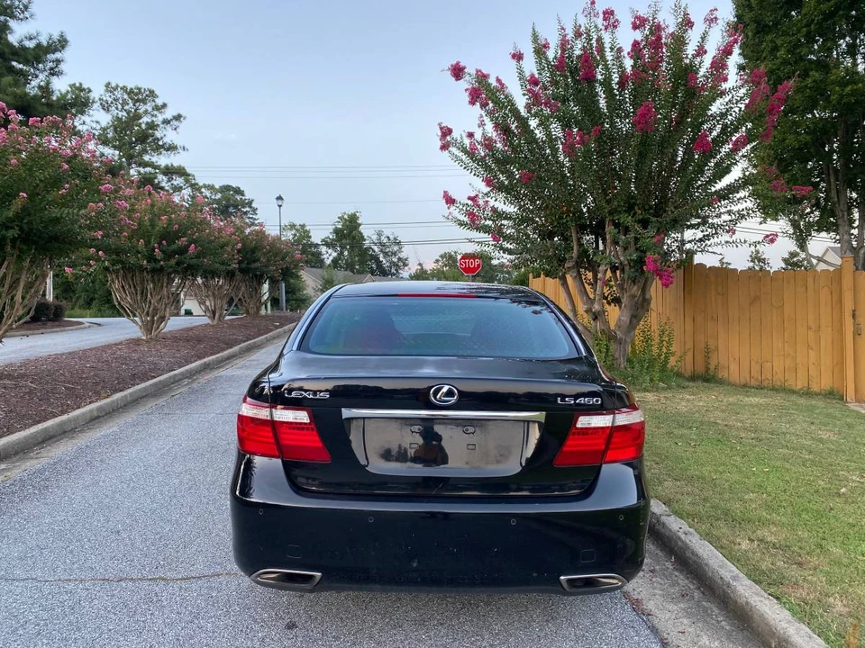 2007 Lexus LS 4th Gen - Image 8 of 13
