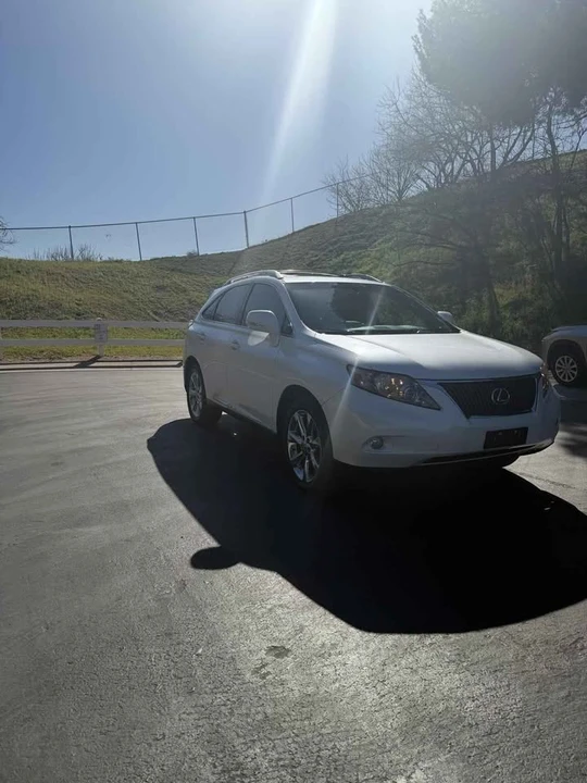 2011 Lexus RX 3rd Gen - Image 3 of 10