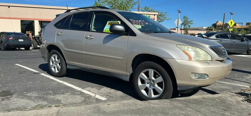2007 Lexus RX 2nd Gen - Image 3 of 9