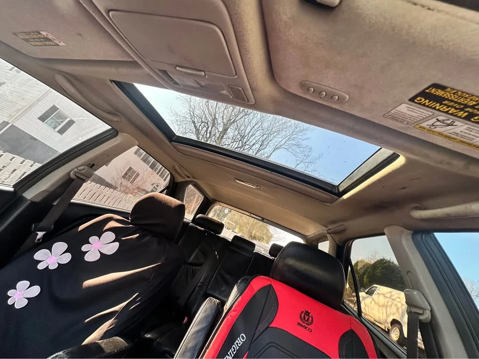 2001 Lexus RX 1st Gen - Image 6 of 10