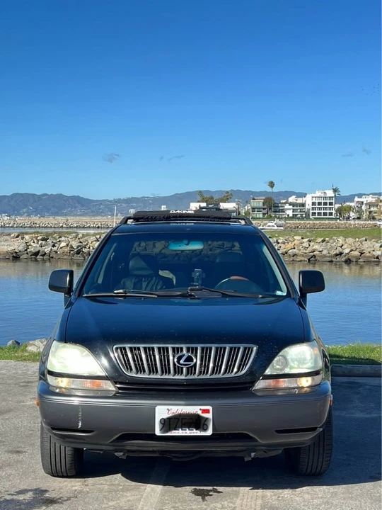 2001 Lexus RX 1st Gen - Image 4 of 10