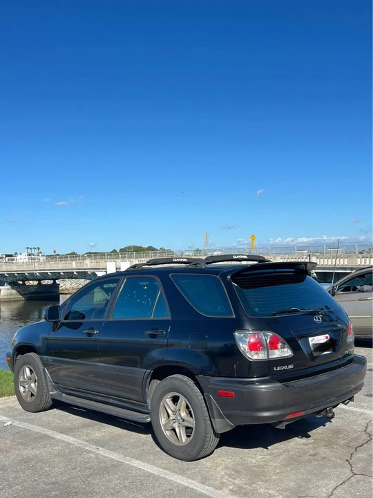 2001 Lexus RX 1st Gen - Image 3 of 10