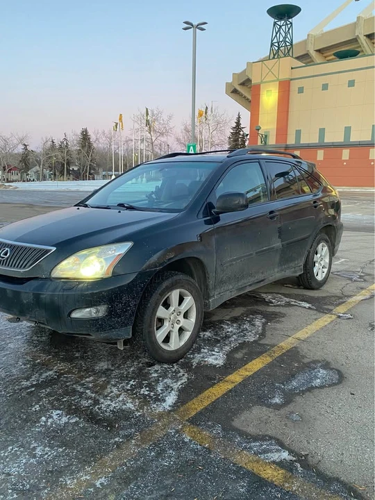 2004 Lexus RX 2nd Gen - Image 3 of 10