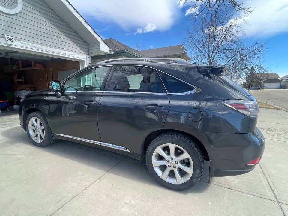 2010 Lexus RX 3rd Gen - Image 3 of 10