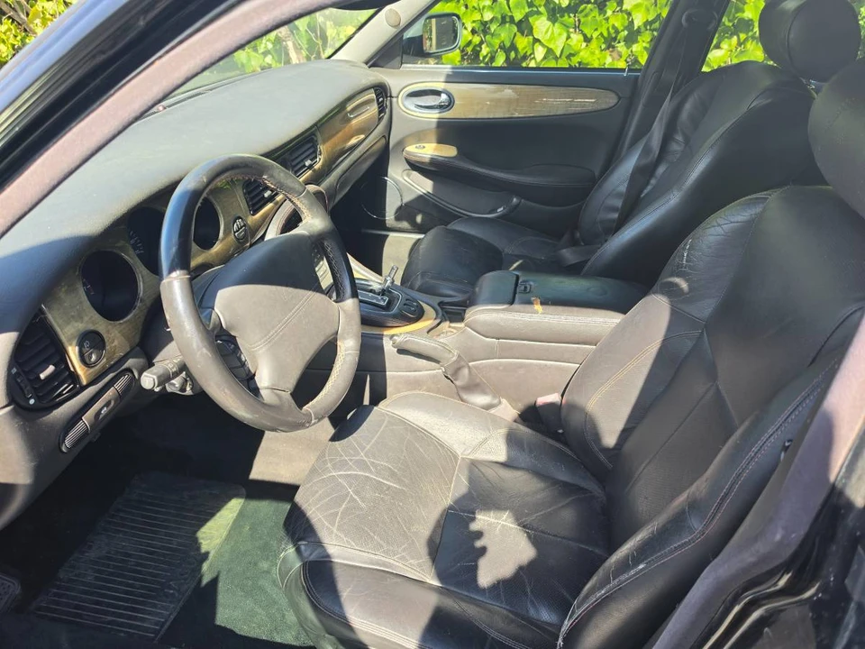 2002 Jaguar X308 XJR - Image 6 of 6