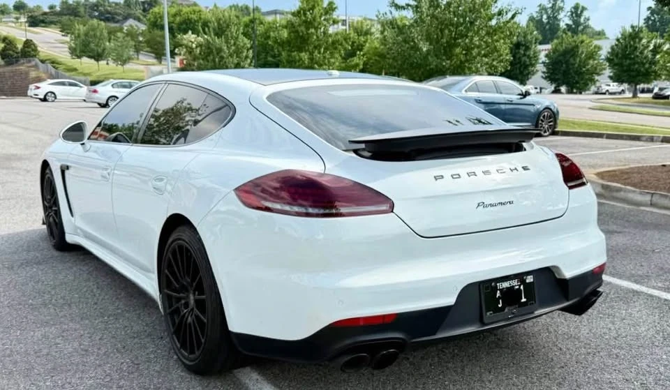2014 Porsche Panamera - Image 2 of 8