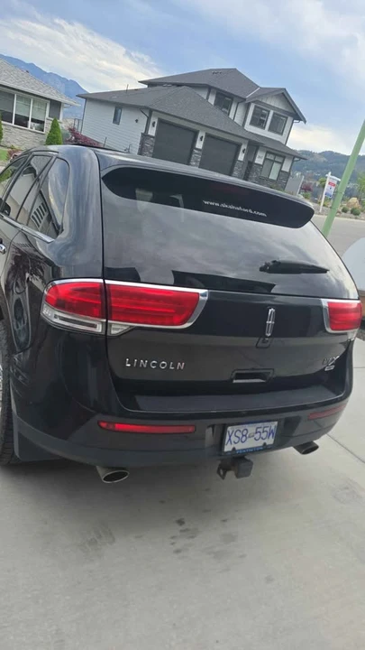 Lincoln MKX - Image 2 of 9