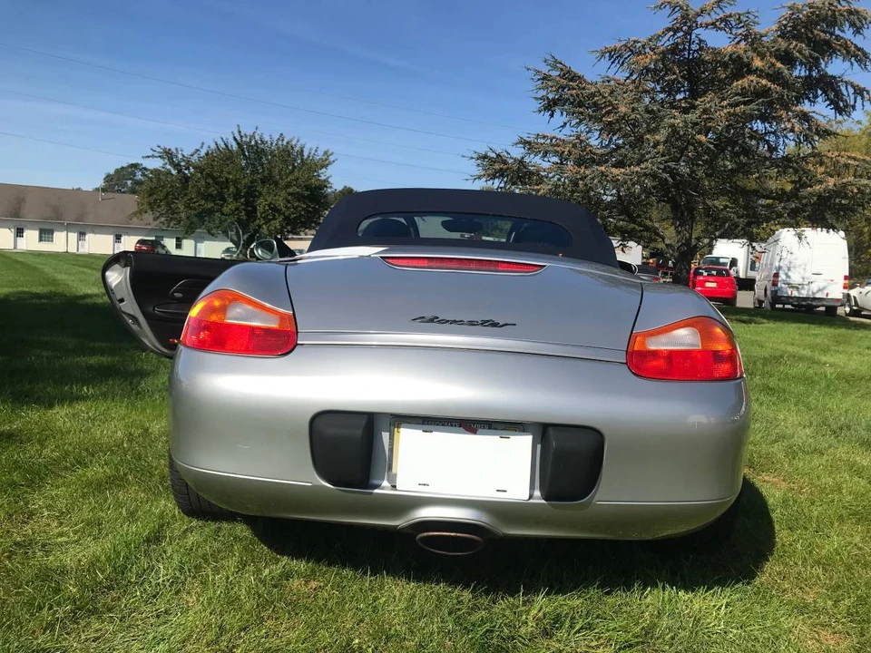 2002 Porsche 986 Boxster - Image 4 of 18