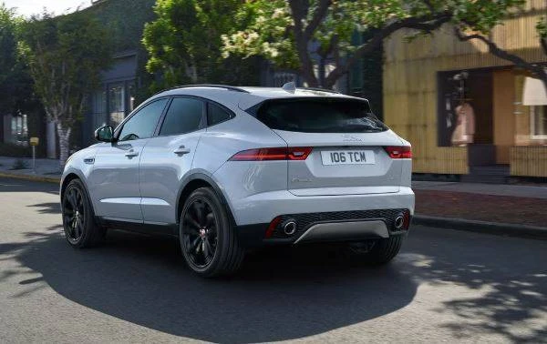 2020 Jaguar E-Pace - Image 7 of 10