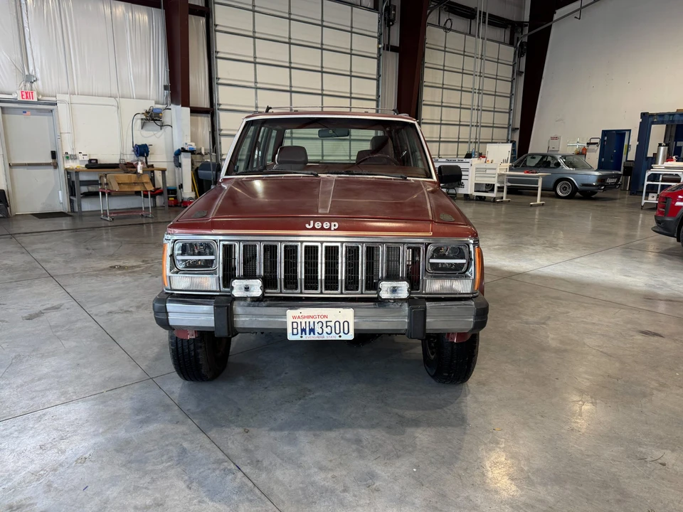1985 Jeep XJ Cherokee - Image 14 of 31