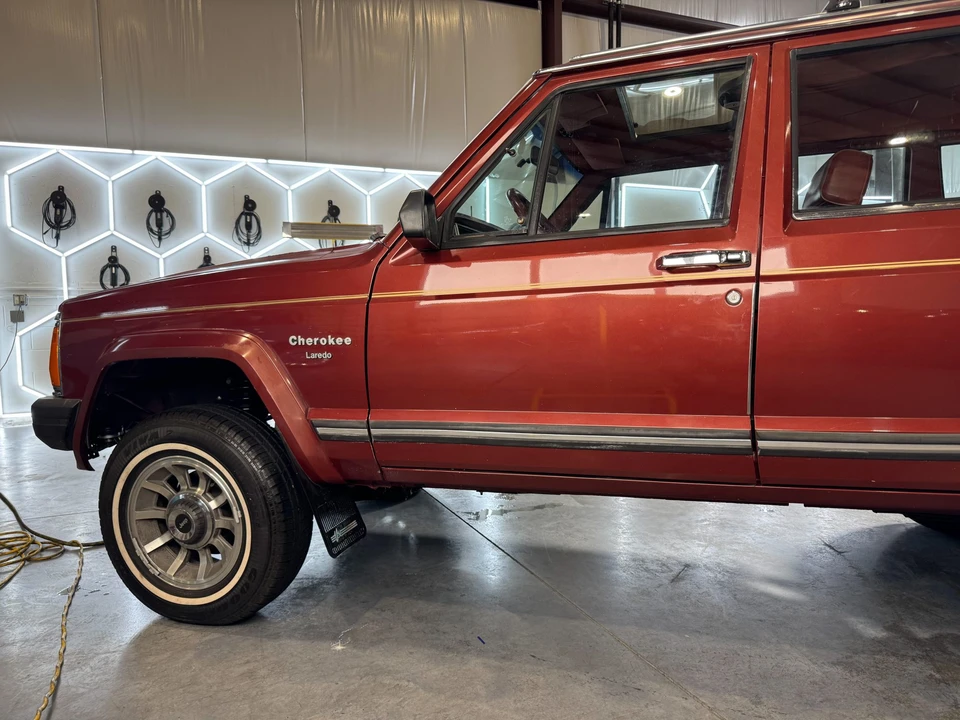 1985 Jeep XJ Cherokee - Image 22 of 31