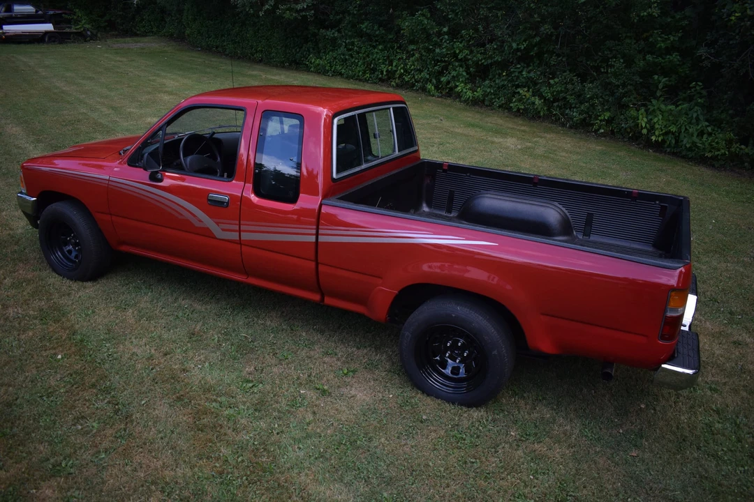 1989 Toyota Hilux 5th Gen - Image 27 of 31